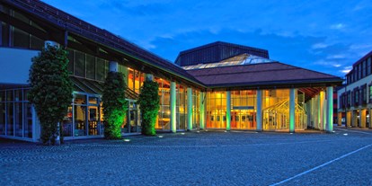 Eventlocation - Feldkirchen (Landkreis München) - Außenansicht Stadthalle Erding - Stadthalle Erding