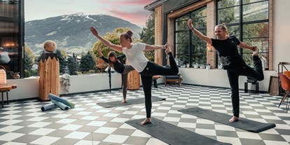 Eventlocation - Licht: Kunstlicht - Yoga im Weitblick - Sendlhofer's