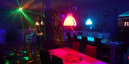 Eventlocation - Art der Location: Partyraum - Saarland - 90er Party - Rebell Café / Bistro