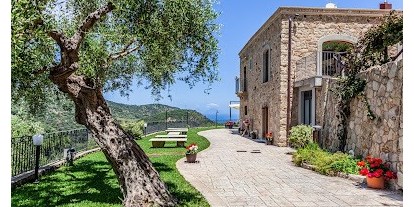 Eventlocation - geeignet für: Familienfeier - Italien - Hotel Villa Ginevra Ficarra Sizilien
