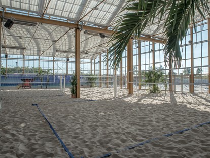 Eventlocation - Technische Ausstattung: Leinwand - München - Roberto Beach