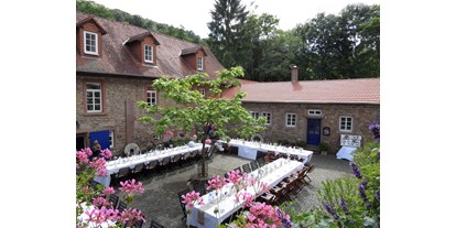 Eventlocation - geeignet für: Hochzeit - Pfalz - Romantischer Innenhof, bestuhlbar bis 120 Personen.
 - Veranstaltungslocation Felsenmühle im Tal