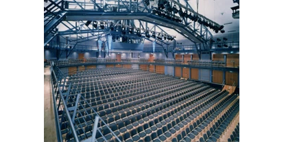 Eventlocation - Raumgröße: bis 250 qm - Burgwedel - CONGRESS UNION CELLE - Großer Saal bestuhl Theater - Congress Union Celle