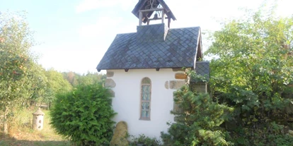 Eventlocation - Mitwitz - Kleine Kapelle für eine Hochzeit zu zweit - Brunnwiesenhof