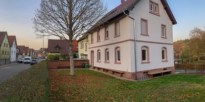 Eventlocation - Inventar: Stühle - Multifunktions Mehrräumehaus - Jugendhaus Kleinsteinbach