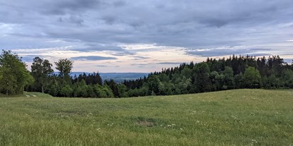 Eventlocation - Tröstau - Wiese und Wald - Verlassenes Ferienheim aus den 20ern 