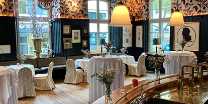 Eventlocation - Gastronomie: Catering durch Location - Düsseldorf - Lockerer Empfang im Raum Amadeus  - Wolkenburg