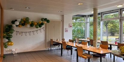 Eventlocation - gut erreichbar mit: Bus - Täferrot - Cafeteria Melber