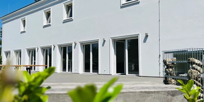 Eventlocation - Fußboden: Holzboden - Gelsenkirchen - Stuckhotel Fettehenne