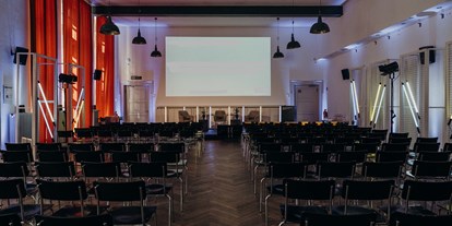 Eventlocation - Technische Ausstattung: Rednerpult - Berlin - Aula - GLS Event Campus 