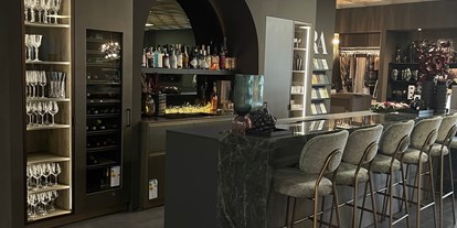 Eventlocation - Fußboden: Sonstiges - Stuttgart - AVRA living concept Showroom