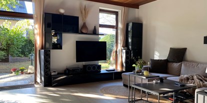 Eventlocation - Raumgröße: bis 250 qm - Germering - Wohnbereich - Einfamilienhaus mit Garten in Milbertshofen