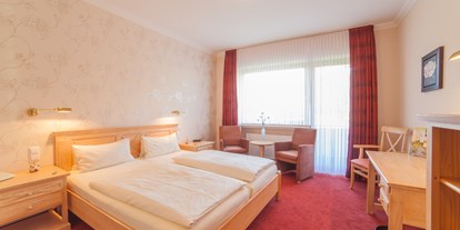 Eventlocation - Fußboden: Parkettboden - Emsland, Mittelweser ... - Hotelzimmer - Backenköhler Hotel und Restaurant