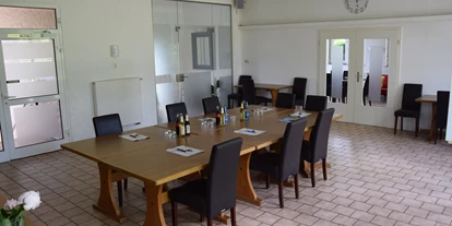 Eventlocation - Gastronomie: Eigenes Catering möglich - variabel gestaltbarer Innenraum - VP Lounge Stuttgart