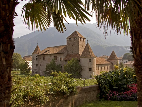 Location: Schloss Maretsch