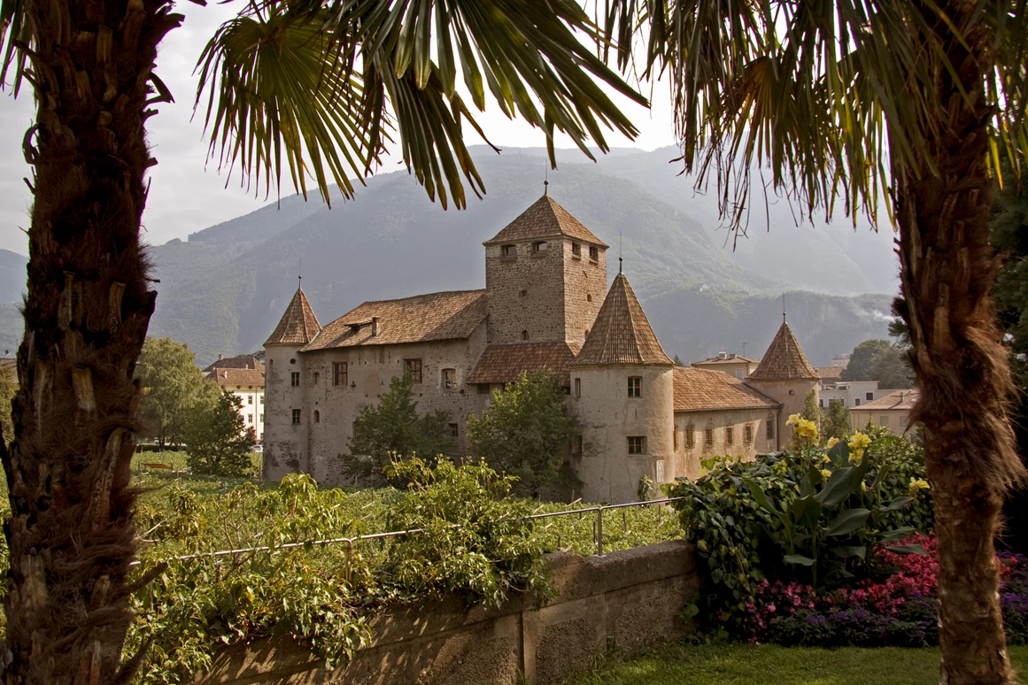 Location: Schloss Maretsch