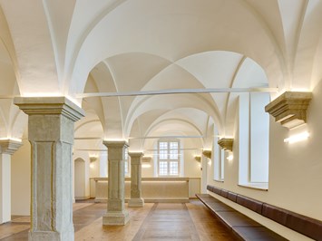 Alte Hofbibliothek Hier finden sie all unsere Räume mit Beschreibungen Gewölbekeller