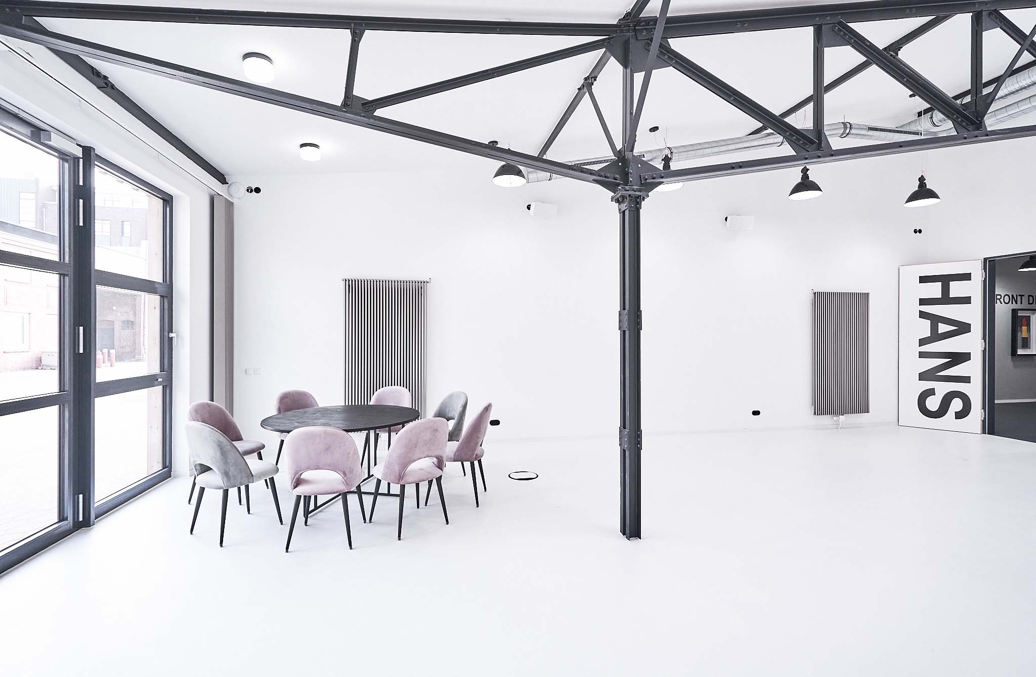 Location: Studio Gleis 7