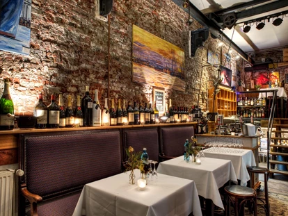 Eventlocation - Hamburg - Bistro unten - Eventlocation Waterfront