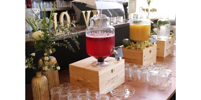 Eventlocation - PLZ 73614 (Deutschland) - NOLI Event & Wedding - Drink Stations
Hausgemachte Limonaden - NOLI Event & Wedding Location