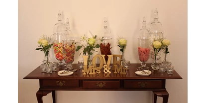 Eventlocation - PLZ 73614 (Deutschland) - NOLI Event & Wedding - stylish: Candy Table - NOLI Event & Wedding Location
