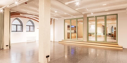 Eventlocation - Halle (Kreisfreie Stadt Halle) - Unterdeck - Westkreuz/Heilandskirche
