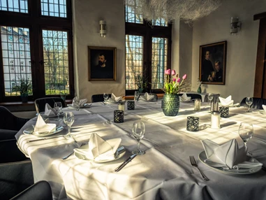 Location: Turmzimmer im Schloss Reinbek bis 15 Personen  - Bringezu Restaurant & Events im Schloss Reinbek