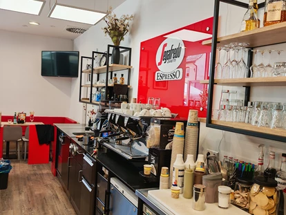 Eventlocation - Baden-Württemberg - Segafredo Innenansicht hinter der Theke - Segafredo Espresso Bar Ludwigsburg – Die flexible Eventlocation