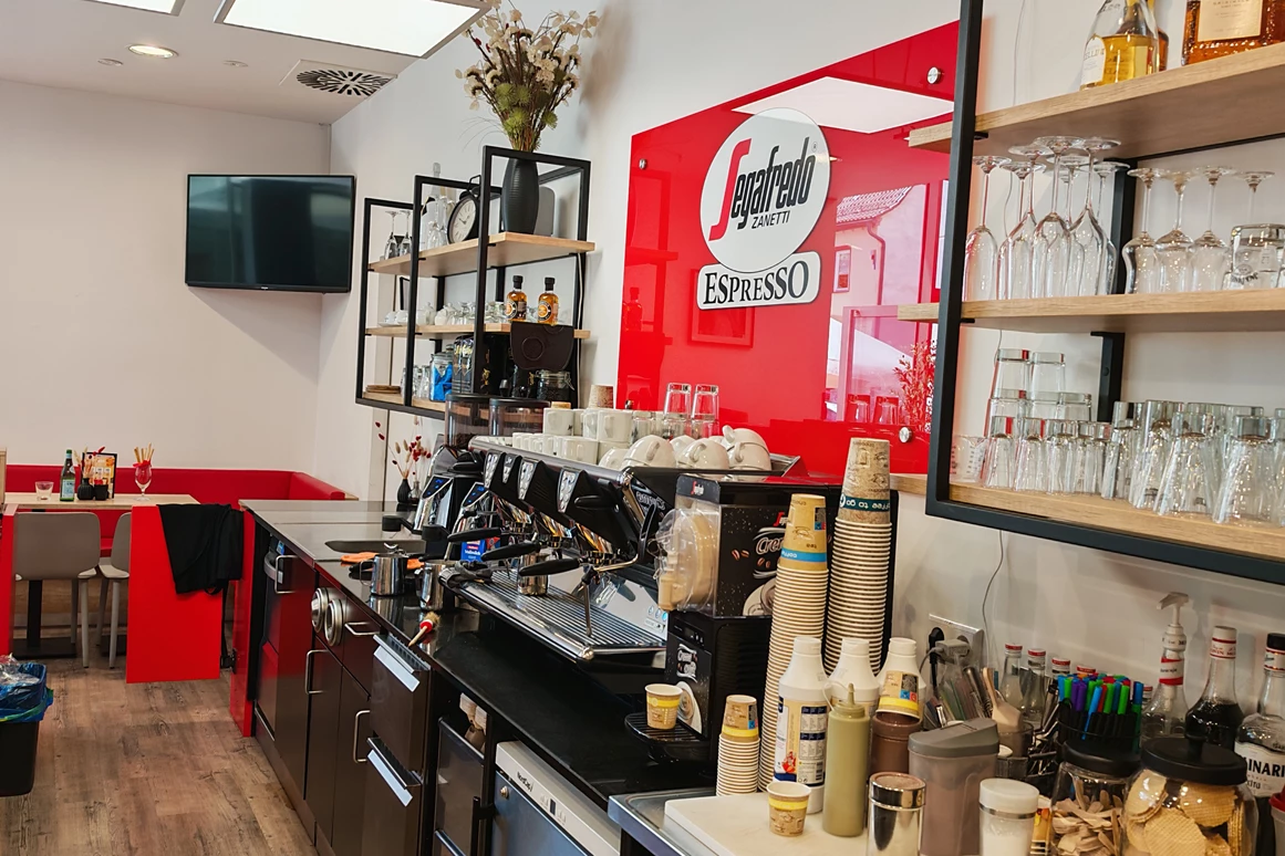 Location: Segafredo Innenansicht hinter der Theke - Segafredo Espresso Bar Ludwigsburg – Die flexible Eventlocation