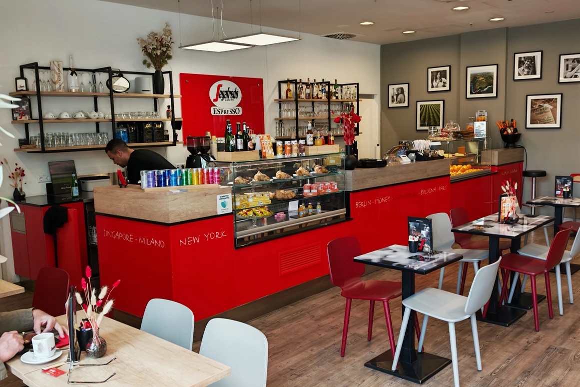 Location: Segafredo Ansicht von der Straßenseite - Segafredo Espresso Bar Ludwigsburg – Die flexible Eventlocation