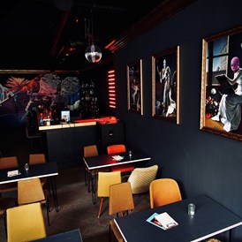 Location: große Bar - Nachtcafe Lounge