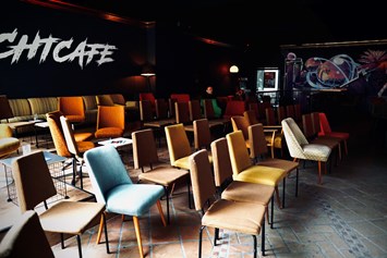 Location: Bestuhlung für einen Vortrag - Nachtcafe Lounge