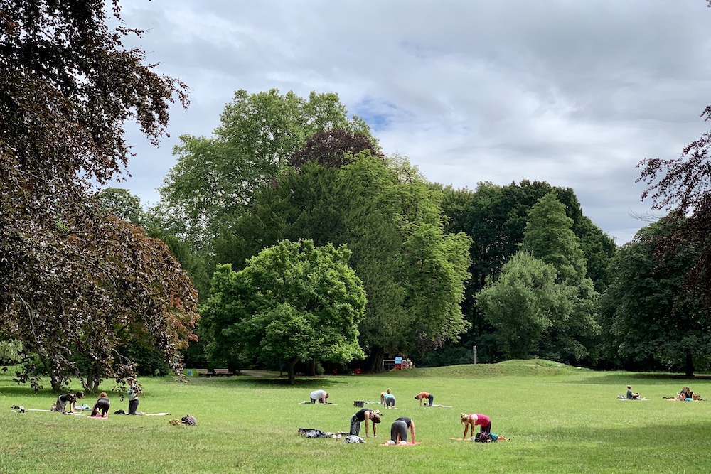 Eventlocation - Mettmann - Direkt am Park gelegen mit vielen Wander- und Freizeitmöglichkeiten - Restauration zur Erholung - Seminarraum plus Gruppenraum + Umkleiden, Küche, WC
