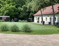 Location: Location von außen - GolfKultur Stuttgart