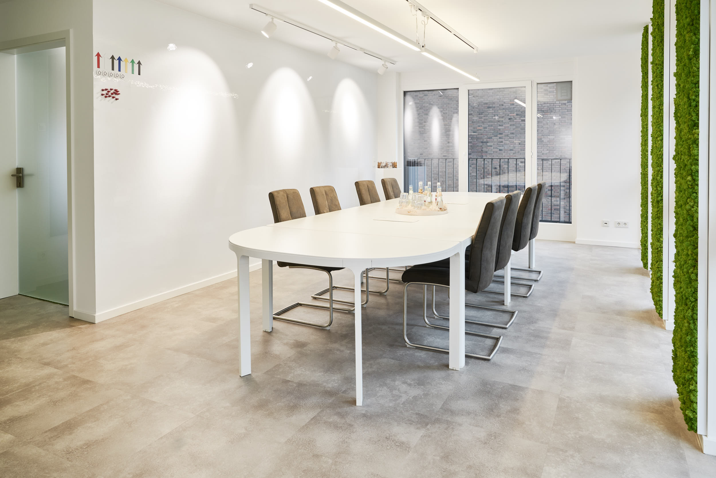 Ponyhof Deluxe  Hier finden sie all unsere Räume mit Beschreibungen Paddock