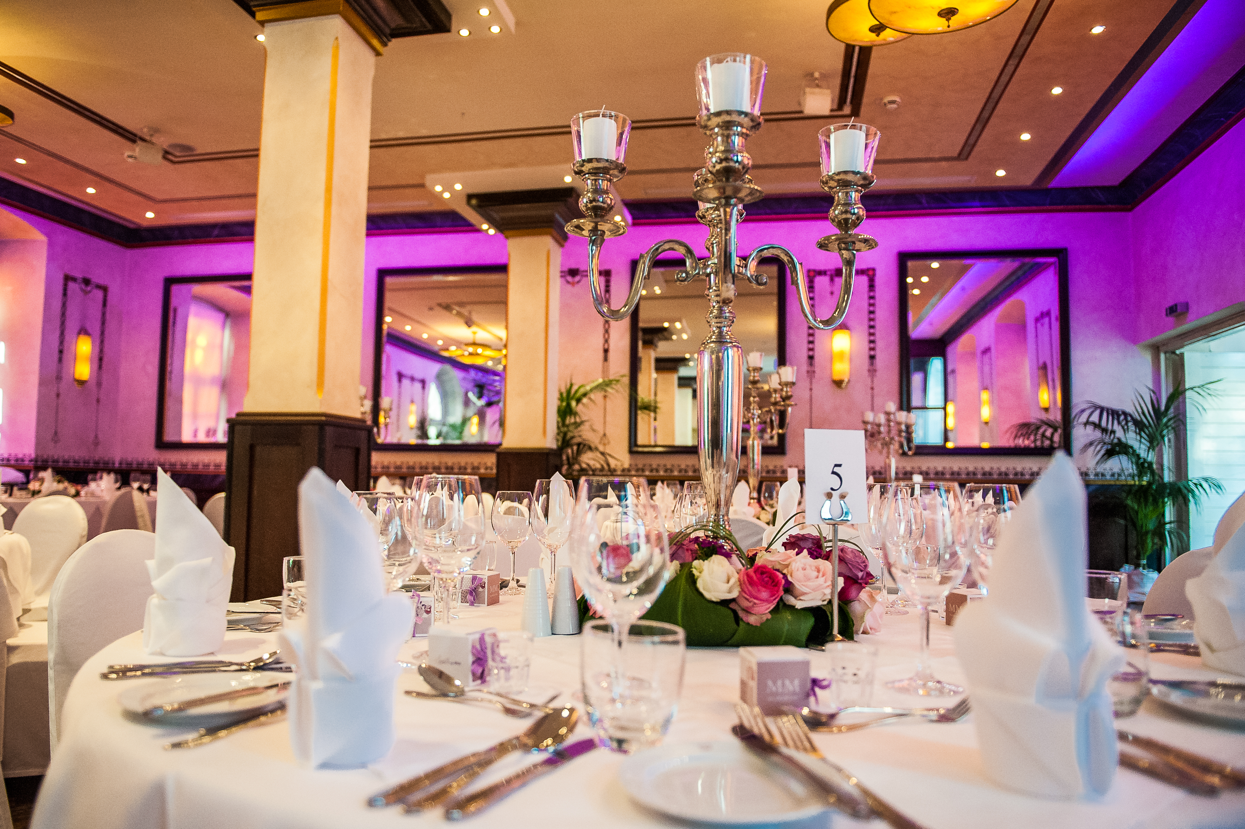 Location: Dinner im Raum Alexiana - Wolkenburg