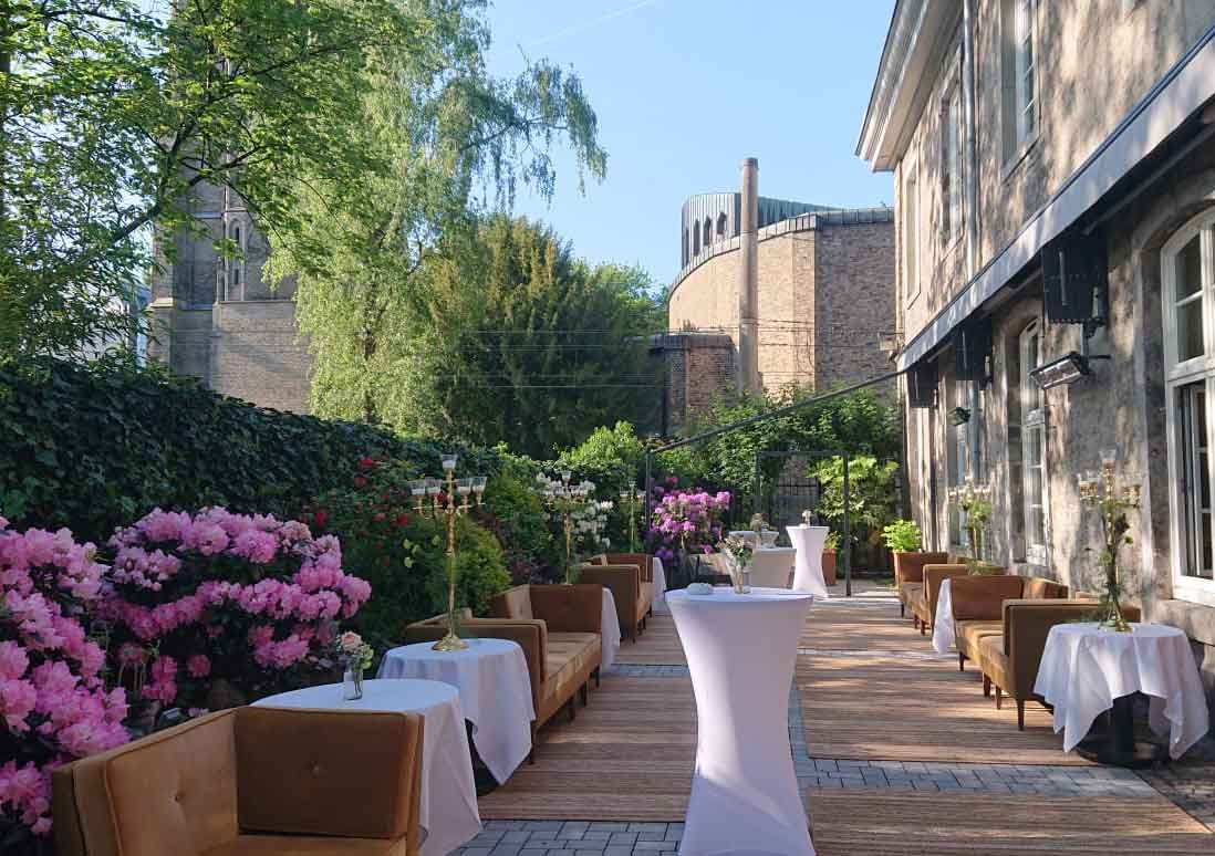 Wolkenburg Hier finden sie all unsere Räume mit Beschreibungen Alexiana Terrasse