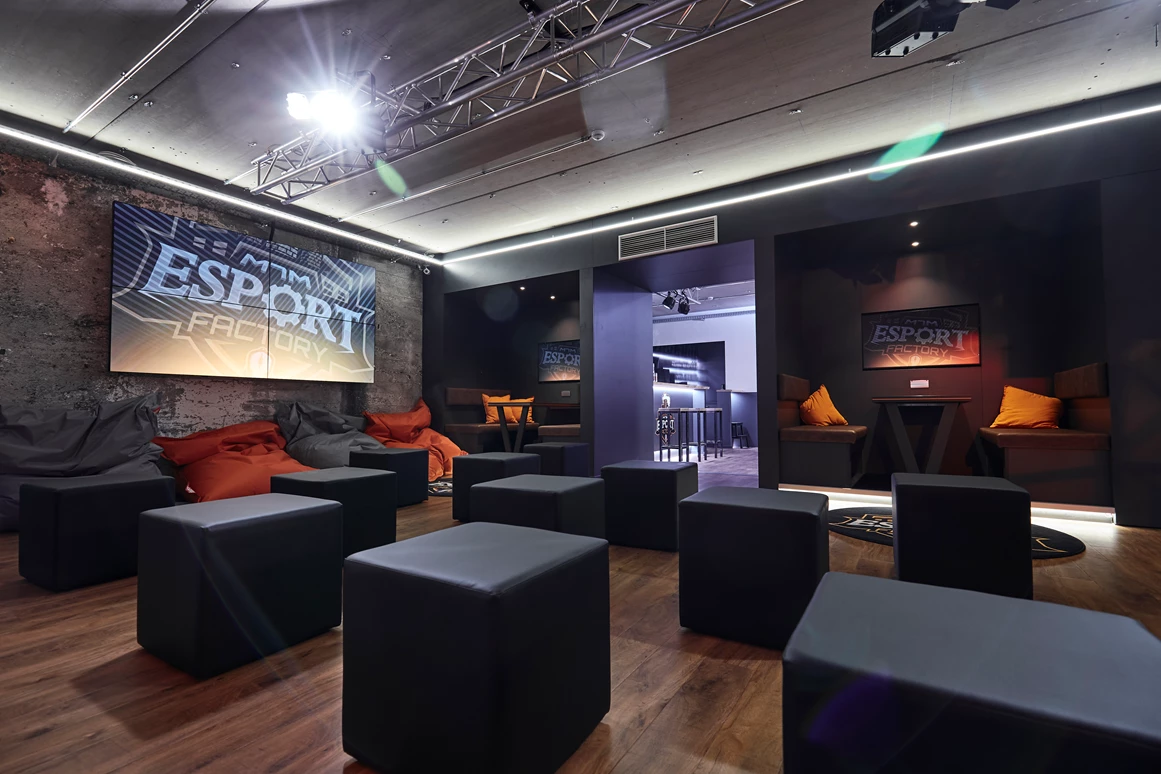 Location: Esport Factory
