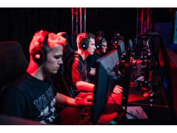 Location: Esport Factory
