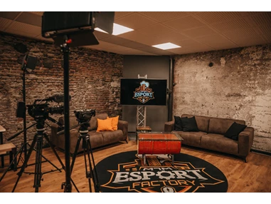 Location: Esport Factory