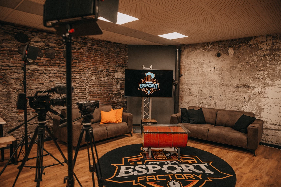 Location: Esport Factory