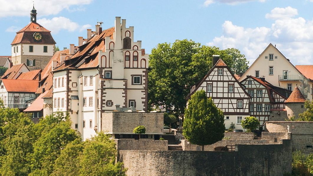 Eventlocation - Schwäbische Alb - Ansicht der Trutzveste / Schloss Vellberg - Museumsgasthof Ochsen