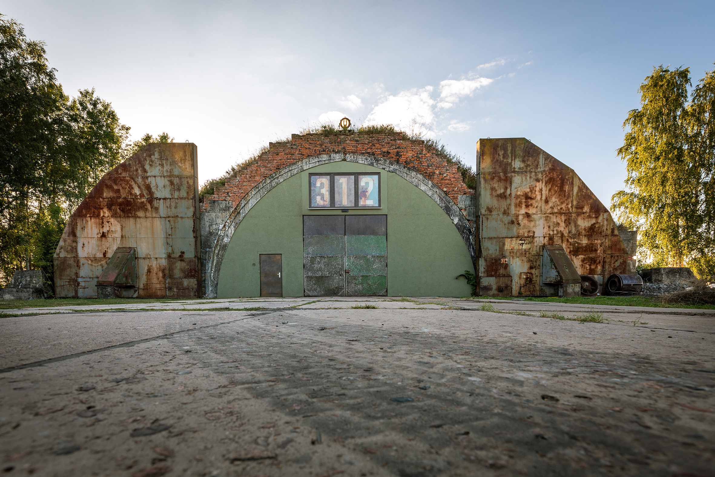 Eventlocation - Sonnenberg - Hangar-312 - Hangar-312