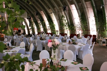 Location: Hochzeit Indoor - Hangar-312