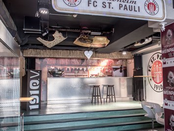FC St. Pauli-Museum mit der 1910-Weinbar Hier finden sie all unsere Räume mit Beschreibungen FC St. Pauli-Museum