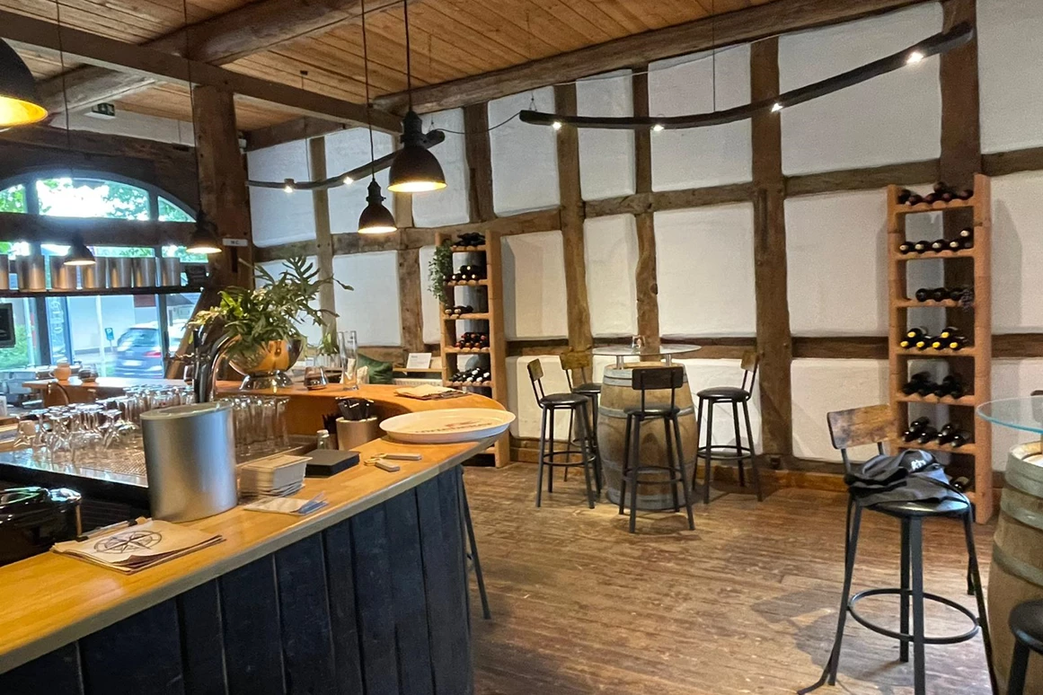 Location: Weinscheune Steinhude