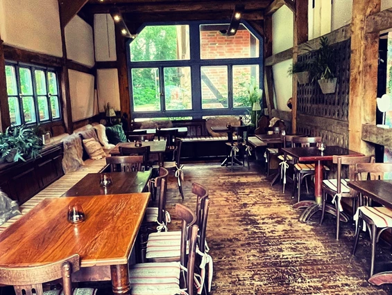 Location: Weinscheune Steinhude