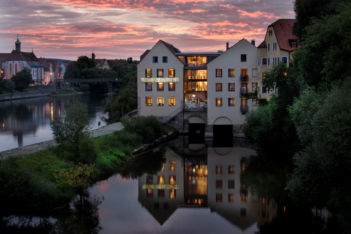 Location: Außenansicht - SORAT Insel-Hotel Regensburg