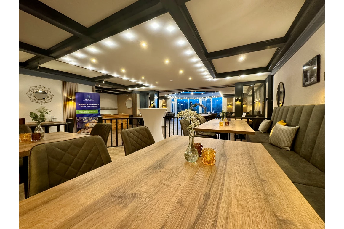 Location: JUNIPRO Hotel Schinderhannes