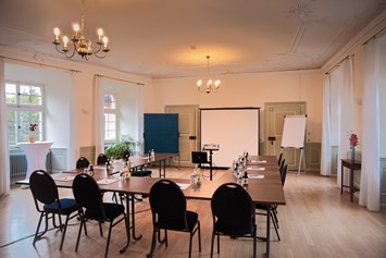 Location: Grüner Salon - Meeting Raum - Tagungszentrum & Hotel Schloss Hohenfels